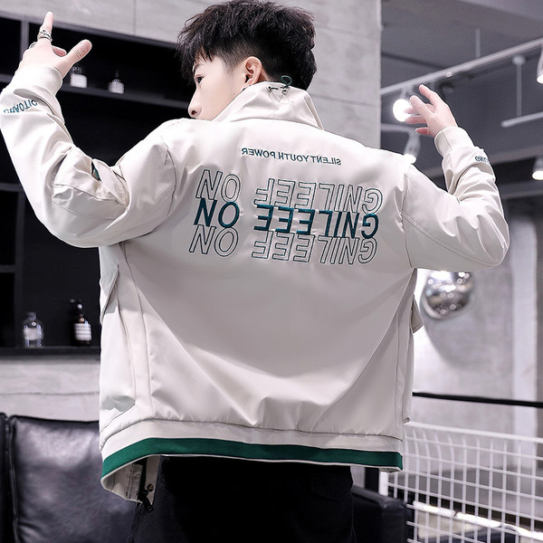 Jachetă modernă pentru bărbați cu guler înalt și inscripții în trei culori