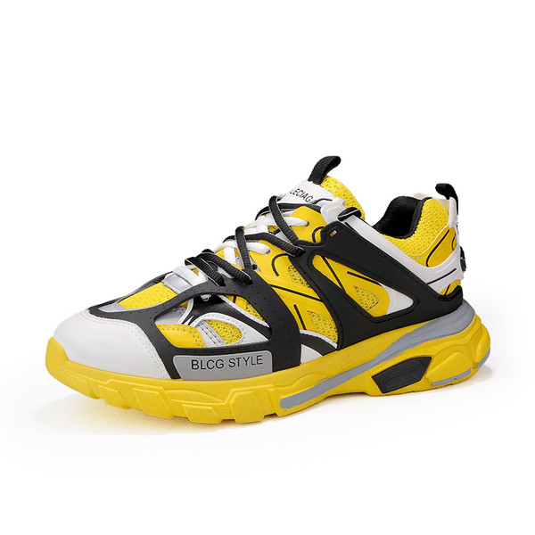 Νέο μοντέλο αθλητικά  ανδρικά πάνινα παπούτσια σε λευκό, κίτρινο και μαύρο χρώμα