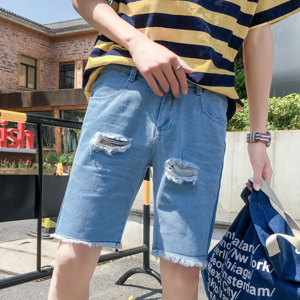 Blugi scurti pentru bărbați de culoare albastră cu motive rupte