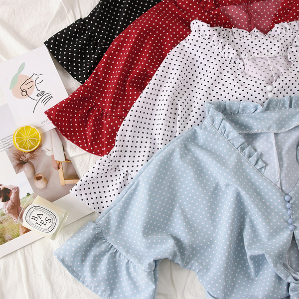 Γυναικείες κοντές μπλούζες με ντεκολτέ σε σχήμα V