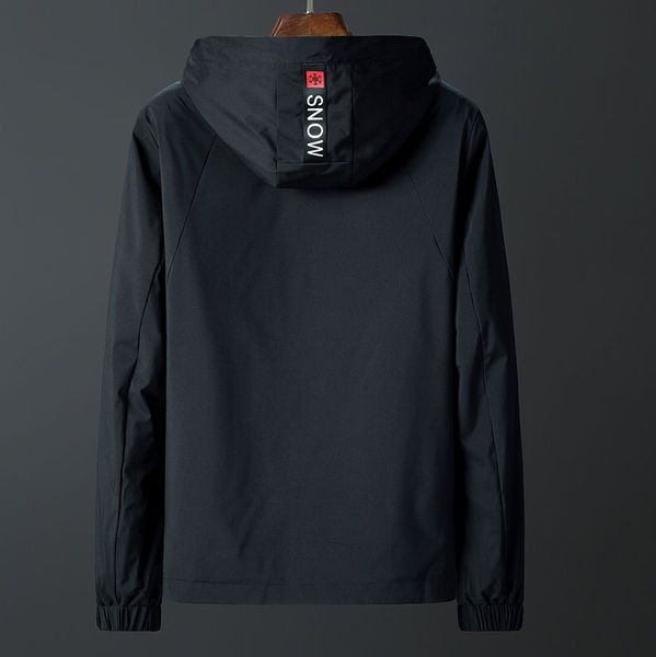 Ανδρικό φούτερ σε τρία χρώματα με κουκούλα και κορδόνια