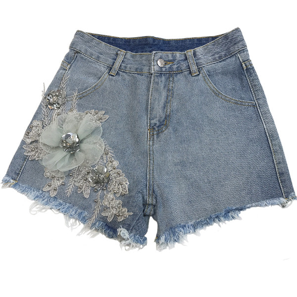 Modern női rövid farmer 3D elemekkel és kövekkel