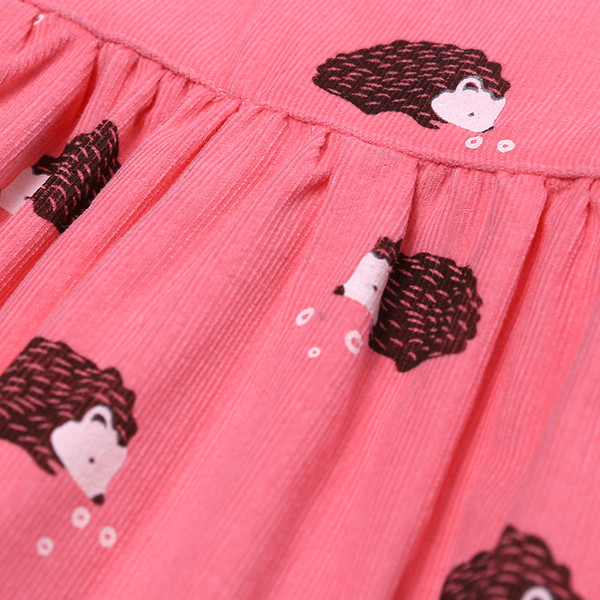 Rochie moderna pentru copii roz cu aplicatie si nasturi