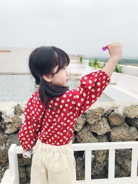 Modern gyerek ing lányoknak piros színben