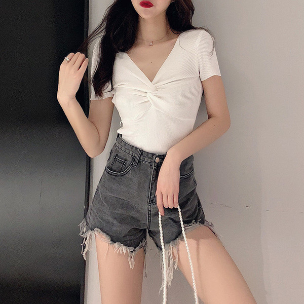 Rövid ujjú női blúz több színben