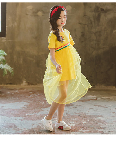 Aktuális gyerekruha lányoknak, sárga és piros tüllel