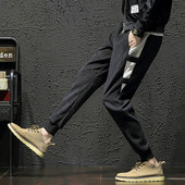 Sport és alkalmi férfi nadrág két színben nyakkendővel