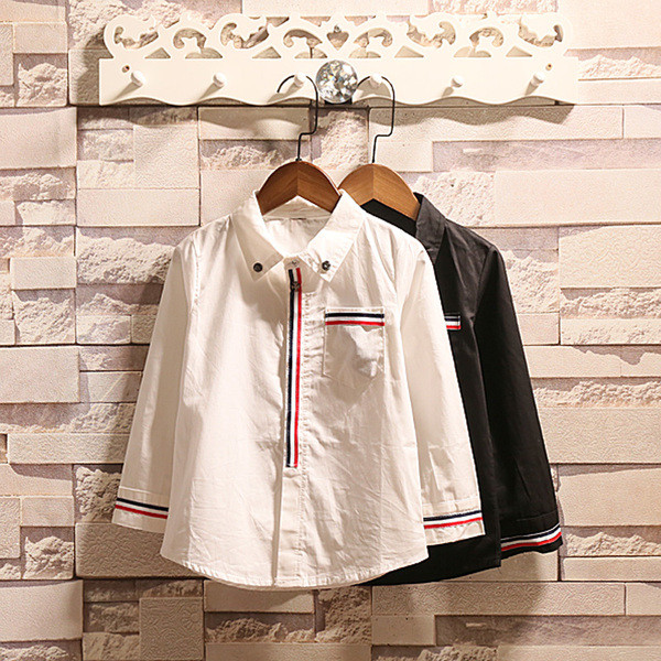 Stílusos gyerek ing fiúknak fehér és fekete színben