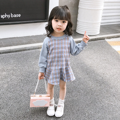 Modern gyerekruha lányoknak 3D elemmel a hátán, két modellben