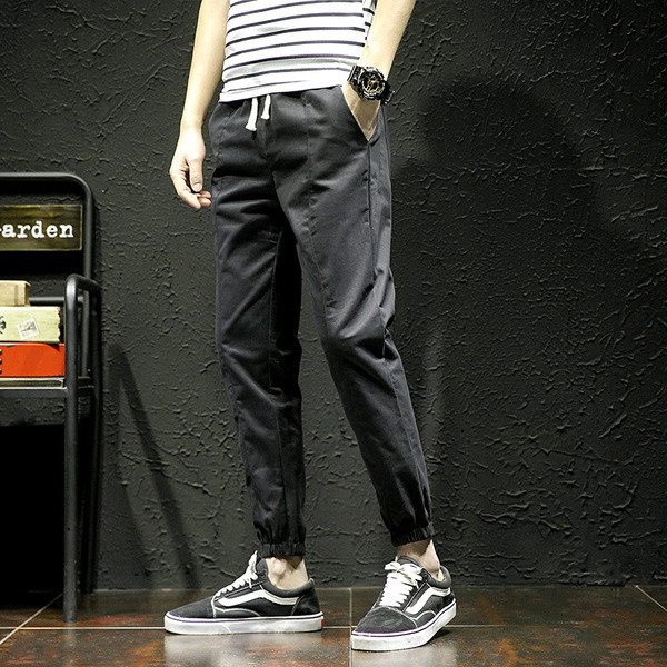 Férfi sport- és alkalmi nadrág két színben nyakkendővel