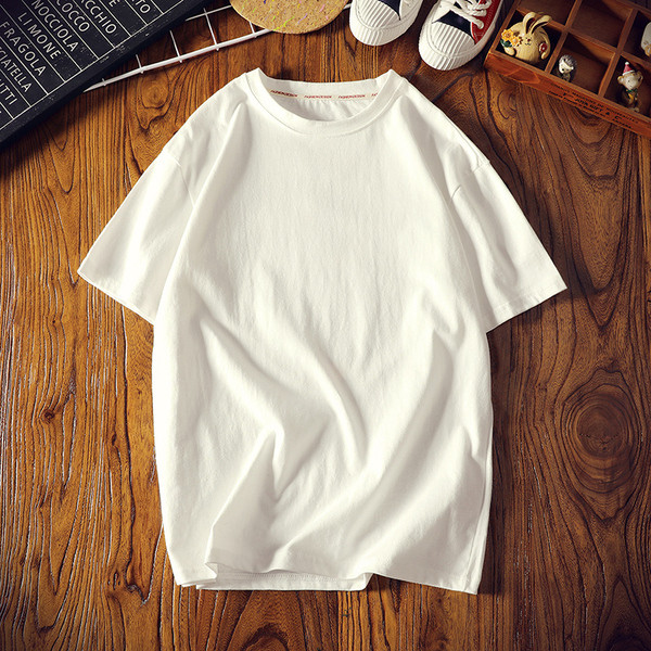 Alkalmi férfi póló fehér és fekete színben