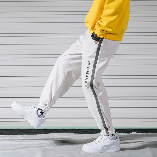 Sport és alkalmi férfi nadrág három színben felirattal