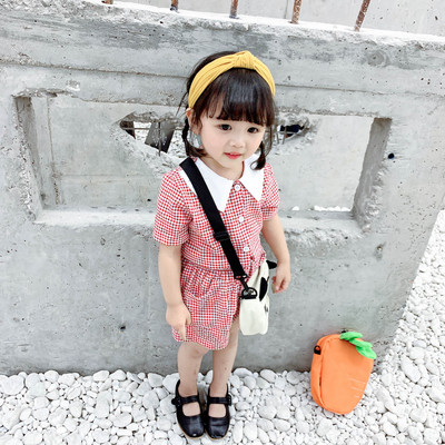 Stílusos gyerekszett lányoknak, két részből áll, fekete, piros és rózsaszín színben