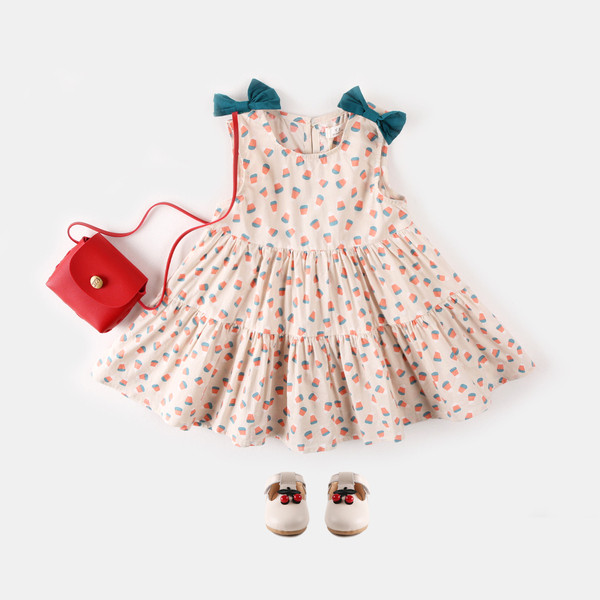 Szalagos gyerekruha lányoknak