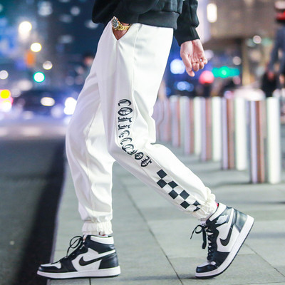 Modern férfi sportnadrág három színben felirattal