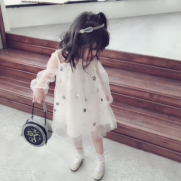 Rochie eleganta pentru copii din tul de culoare deschisa