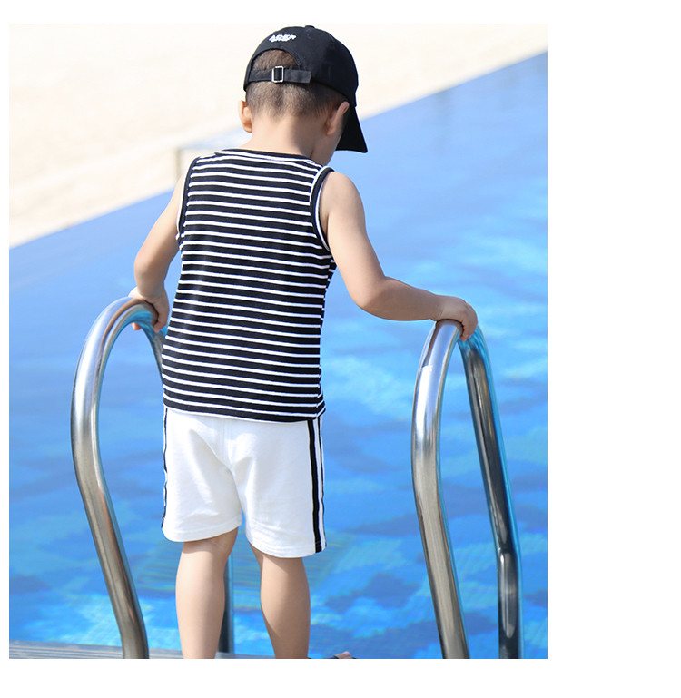 Maieu pentru copii pentru baieti si fete - patru culori