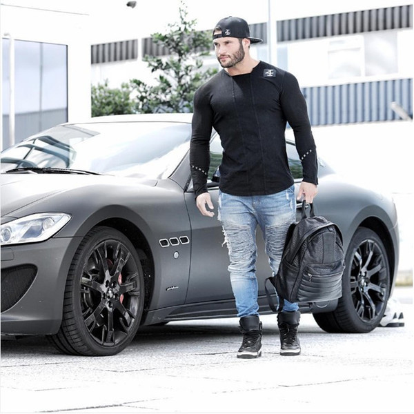 Bluză bărbătească modernă în două culori cu emblemă