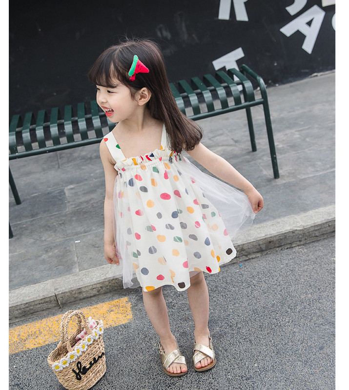 Modern gyerekruha szabású tüll modell