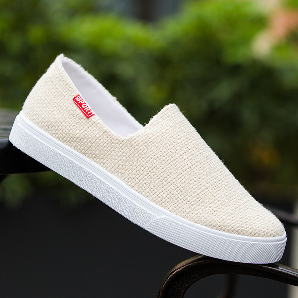 Mocasini sportivi si eleganti pentru barbati in negru, alb si bej