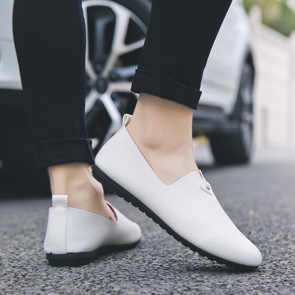 Mocasini moderni pentru barbati din piele ecologica in mai multe culori