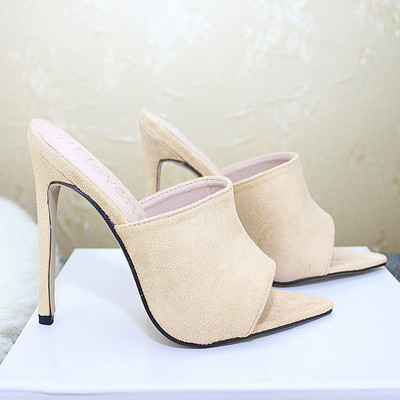 Νέα μοντέλα γυναικείες παντόφλες σε διάφορα χρώματα