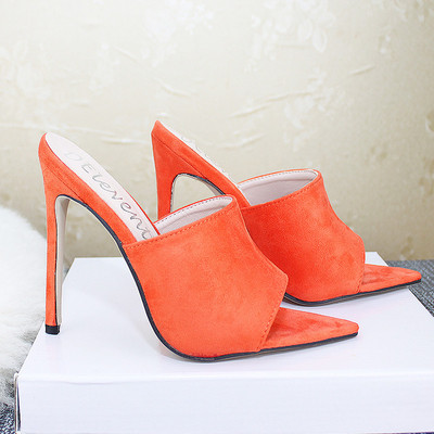 Νέα μοντέλα γυναικείες παντόφλες σε διάφορα χρώματα