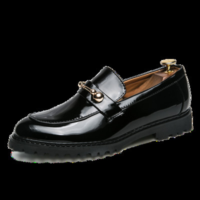 Mocasini moderni pentru barbati din piele ecologica cu elemente metalice