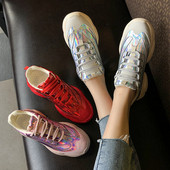 Modern női tornacipő fényes hatással három színben