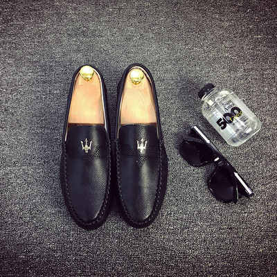 Elegáns férfi mokaszinok műbőrből többféle modell