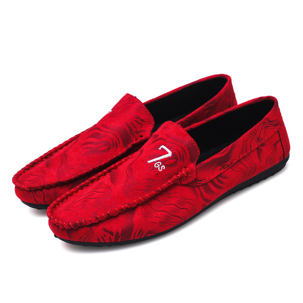 Elegáns férfi mokaszinok műbőrből többféle modell