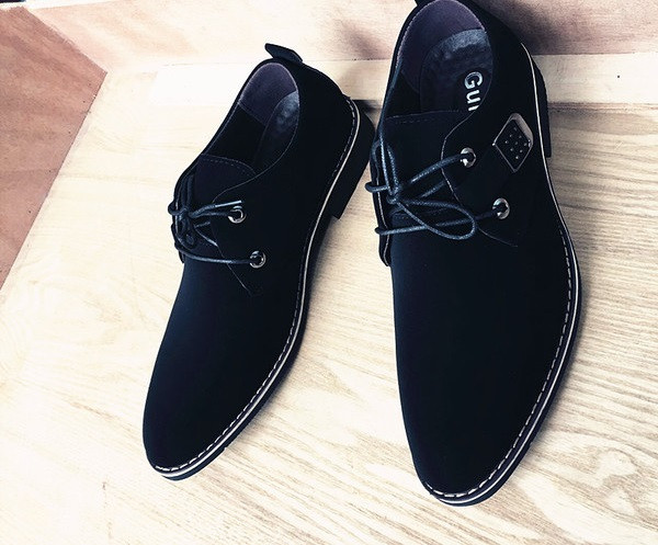 Férfi alkalmi cipő fekete színben öko velúrból