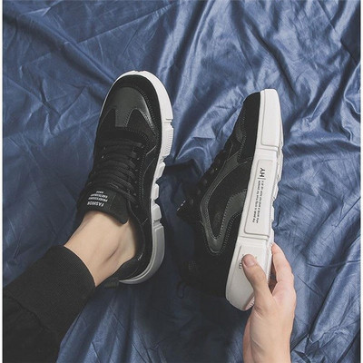 Adidasi moderni pentru barbati cu talpa inalta si sireturi in mai multe culori