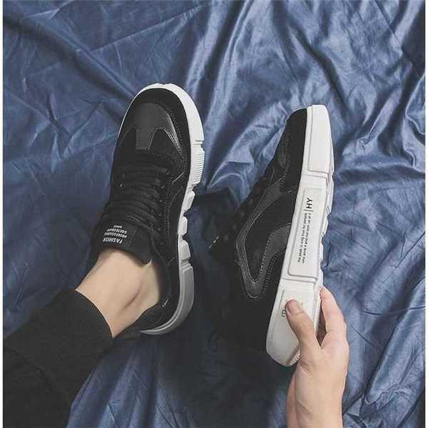 Adidasi moderni pentru barbati cu talpa inalta si sireturi in mai multe culori