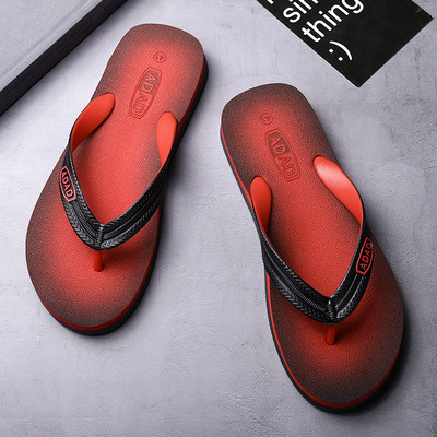 Aktuális férfi papucs három színben, emblémával