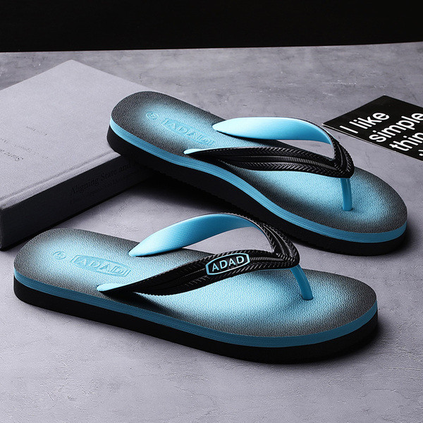 Aktuális férfi papucs három színben, emblémával