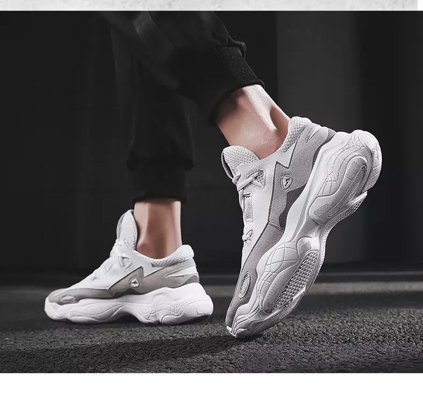 Adidasi sport barbati cu talpa inalta si sireturi in mai multe culori