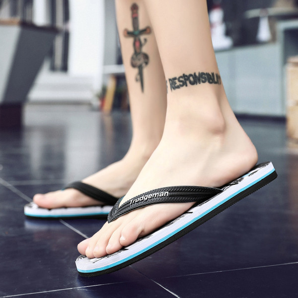 Papuci bărbați în trei culori cu talpă plată și inscripție