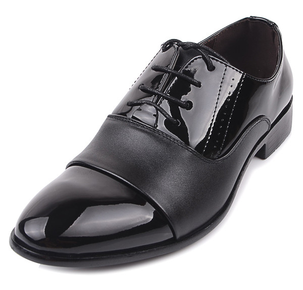 Alkalmi férfi cipő fekete fűzővel