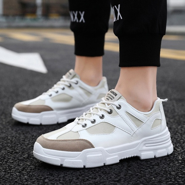 Tenisi moderni pentru bărbați cu șireturi în alb și negru