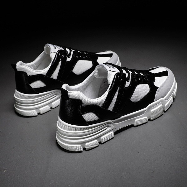 Tenisi moderni pentru bărbați cu șireturi în alb și negru