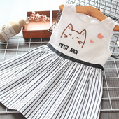 Sportos és elegáns gyerekruha lányoknak fehér színben