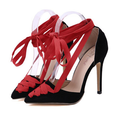 Κομψά γυναικεία παπούτσια με ψηλό τακούνι και με κορδόνια σε κόκκινο χρώμα