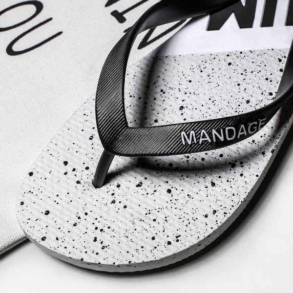 Casual ανδρικέςπαντόφλες σε δύο χρώματα με επιγραφή