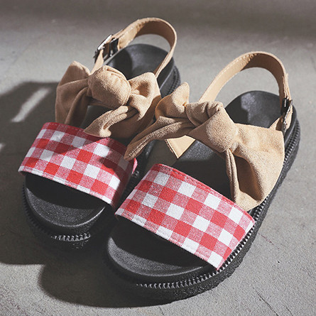 Sandale casual de damă cu panglică cu elemente 3D în trei culori