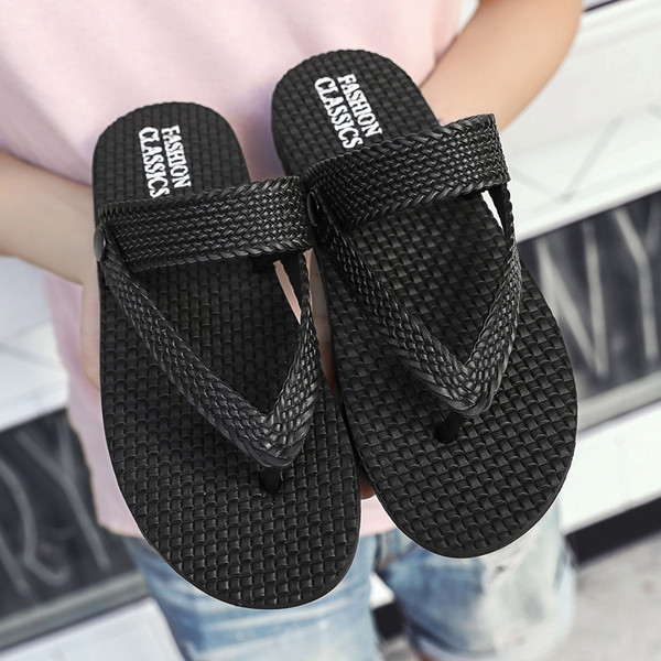 Καθημερινές αντρικές παντόφλες σε τρία χρώματα με επίπεδη σόλα