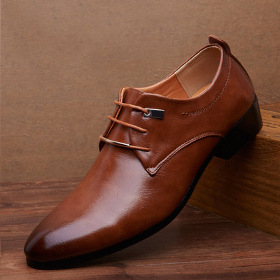 Стилни мъжки обувки в два цвята от еко кожа