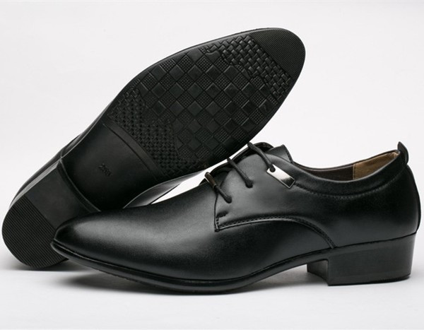 Κομψά υποδήματα ανδρικά σε δύο χρώματα από οικολογικό δέρμα