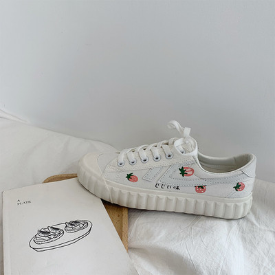 Női sport és alkalmi tornacipő színes mintával két színben