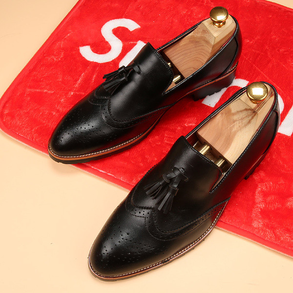 Modern férfi mokaszinok, három színben, öko bőrből